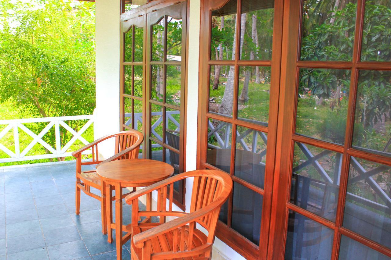 Gili Air Hotel Bagian luar foto