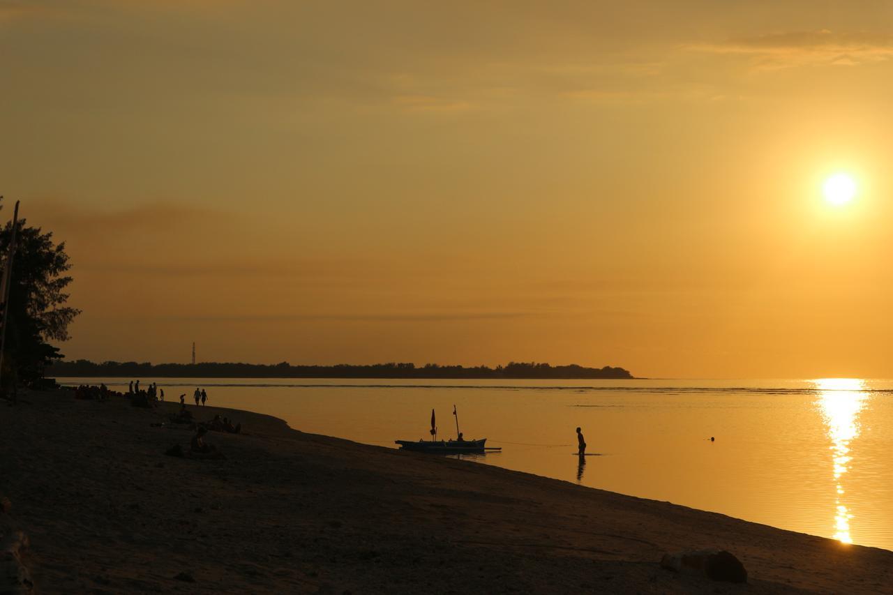 Gili Air Hotel Bagian luar foto
